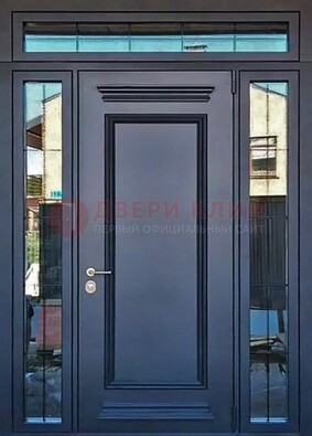 Черная металлическая дверь с фрамугой и филенкой ДФГ-19 в Раменском