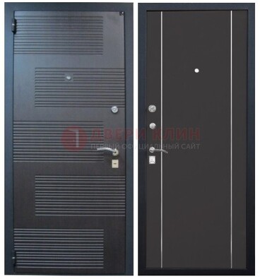 Темная металлическая дверь с МДФ ДМ-105 в деревянный дом в Раменском