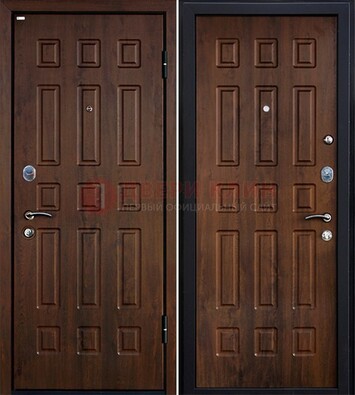 Коричневая металлическая дверь с МДФ ДМ-156 для квартиры в Раменском