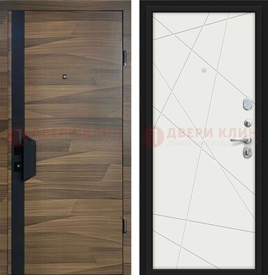 Стальная коричневая дверь МДФ c черной вставкой ДМ-267 в Раменском