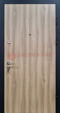Светлая металлическая дверь с МДФ ДМ-340 в Раменском