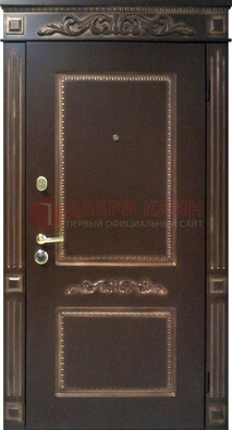 Входная дверь с массивом дуба в темном цвете ДМД-65 в Раменском