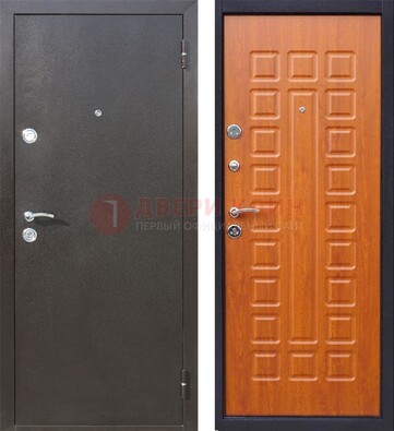 Коричневая стальная дверь с порошковым напылением ДП-202 в Костроме