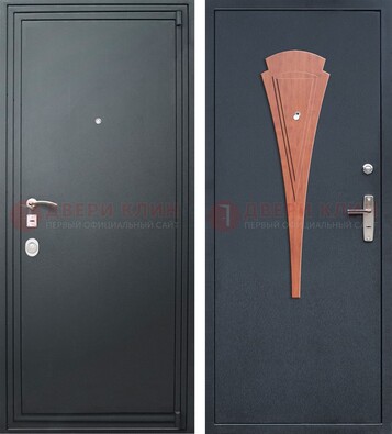 Черная железная дверь с порошковым покрытием и накладкой МДФ внутри ДП-245 в Раменском