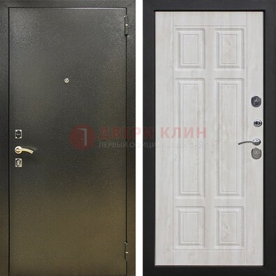 Входная темно-серая дверь с порошковым напылением и МДФ с филенкой ДП-302 в Раменском