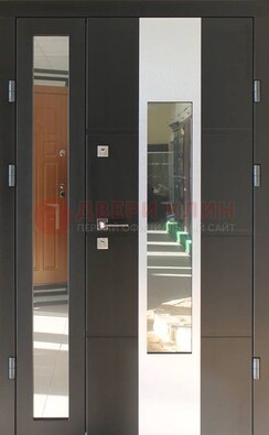 Темная полуторная стальная дверь со стеклом ДС-10 в Раменском