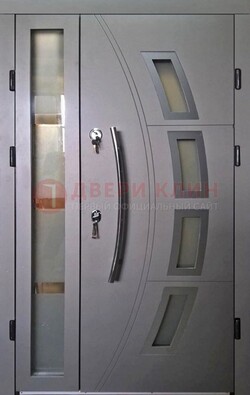 Серая железная дверь для дома со стеклом ДС-17 в Раменском