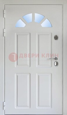Белая стальная дверь МДФ со стеклом для дома ДС-37 в Раменском