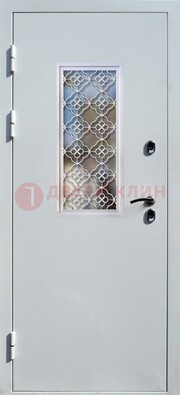 Серая металлическая дверь со стеклом и ковкой ДС-75 в Раменском