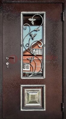Коричневая стальная дверь порошок со стеклом и ковкой ДСК-163 в Белгороде