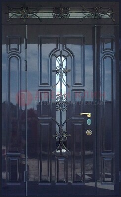 Глянцевая полуторная дверь Винорит стекло и ковка ДСК-275 в Раменском