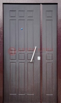 Коричневая тамбурная дверь ДТМ-30 в Раменском