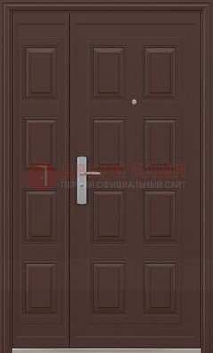 Коричневая железная тамбурная дверь ДТМ-37 в Раменском