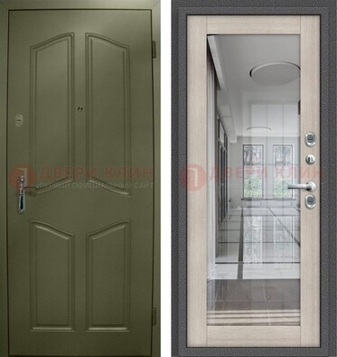 Зеленая стальная дверь с МДФ панелями и зеркалом ДЗ-137 в Раменском